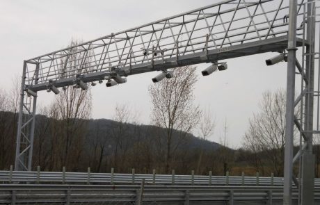 Izvedba elektroinstalacij - PORTALI ZA ELEKTRONSKO CESTNINJENJE